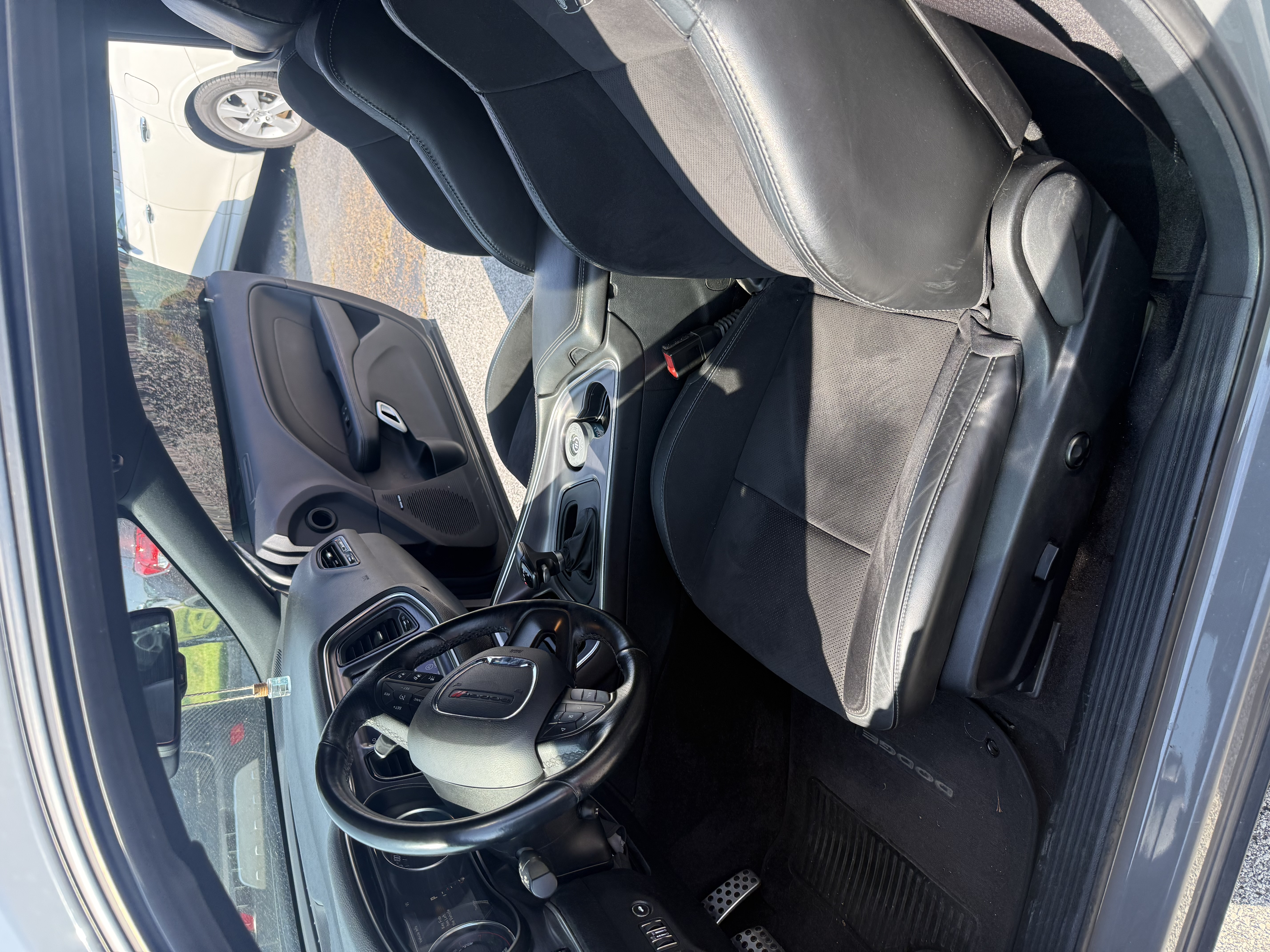 Used 2017 Dodge Challenger R/T Scat Pack RWD image 5
