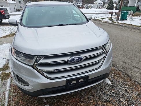 Used 2015 Ford Edge SEL image 4