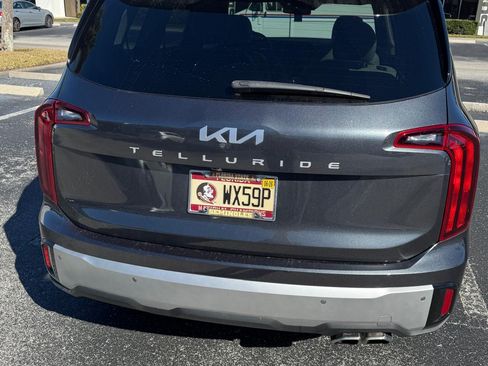Used 2024 Kia Telluride S w/ S Sunroof Package image 12