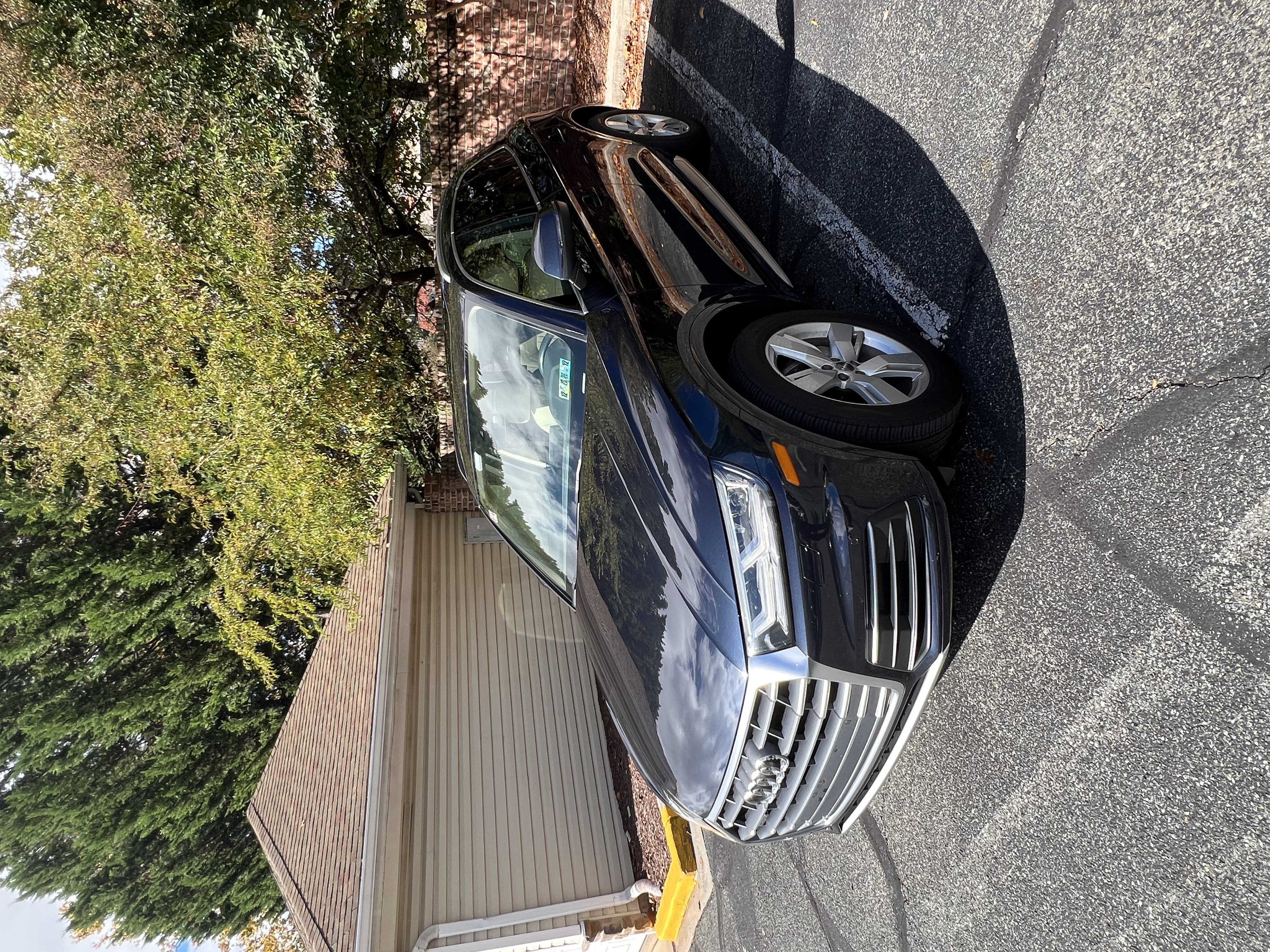 Used 2019 Audi Q5 2.0T Premium Plus w/ Premium Plus Package AWD/4WD image 5