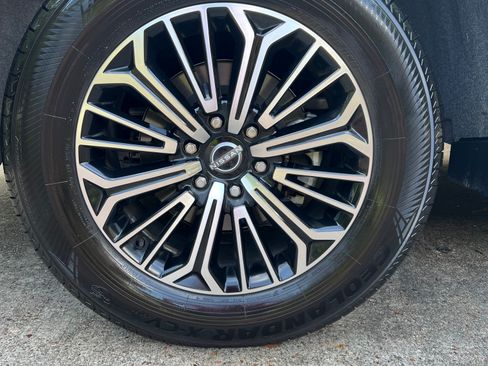 Used 2026 Nissan Armada Platinum RWD image 18