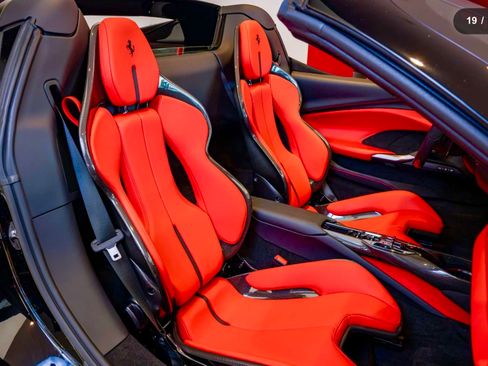 Used 2024 Ferrari 296 GTS image 5