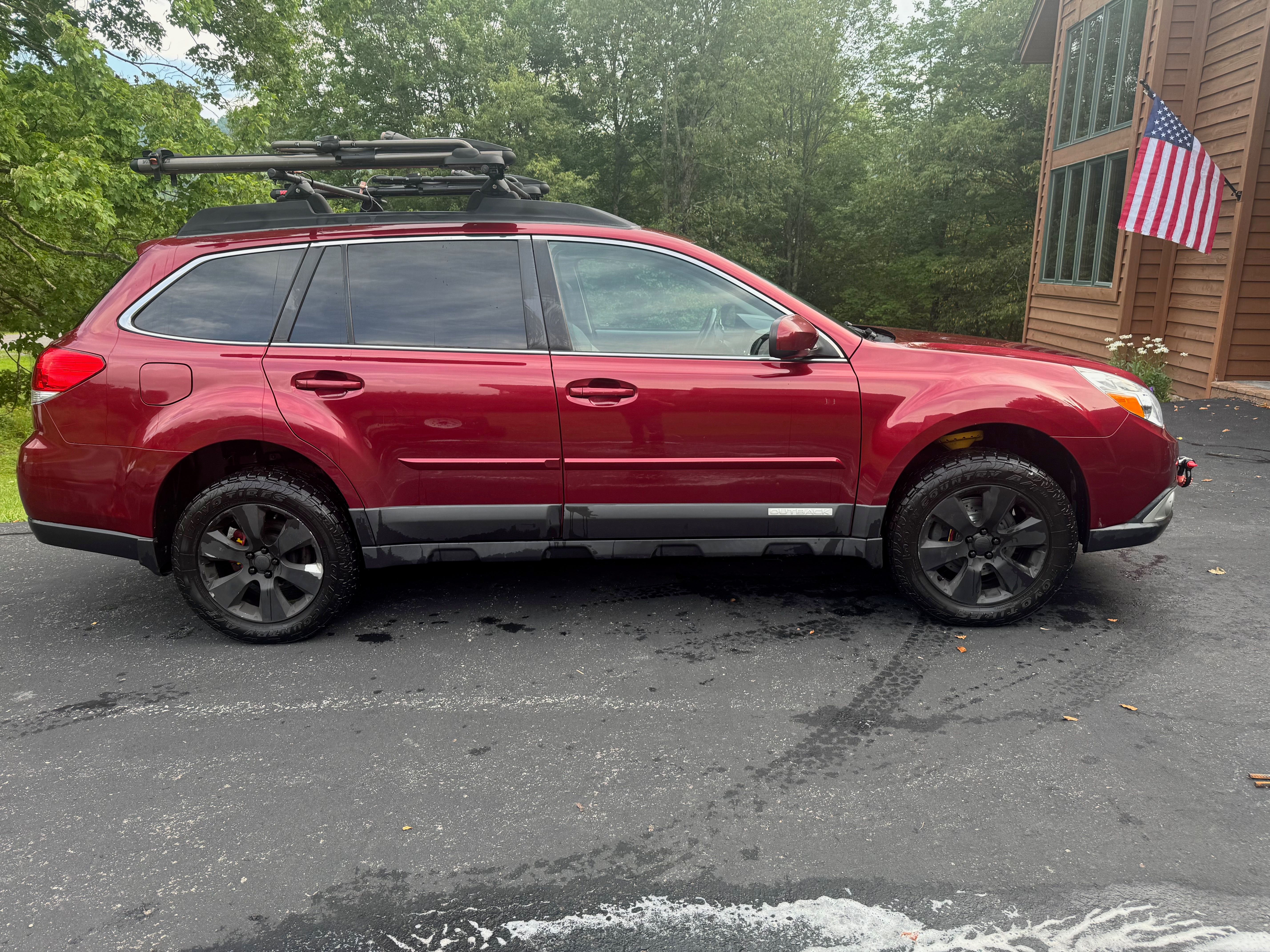 Used 2012 Subaru Outback 3.6R Limited w/ Moonroof Pkg AWD/4WD image 5
