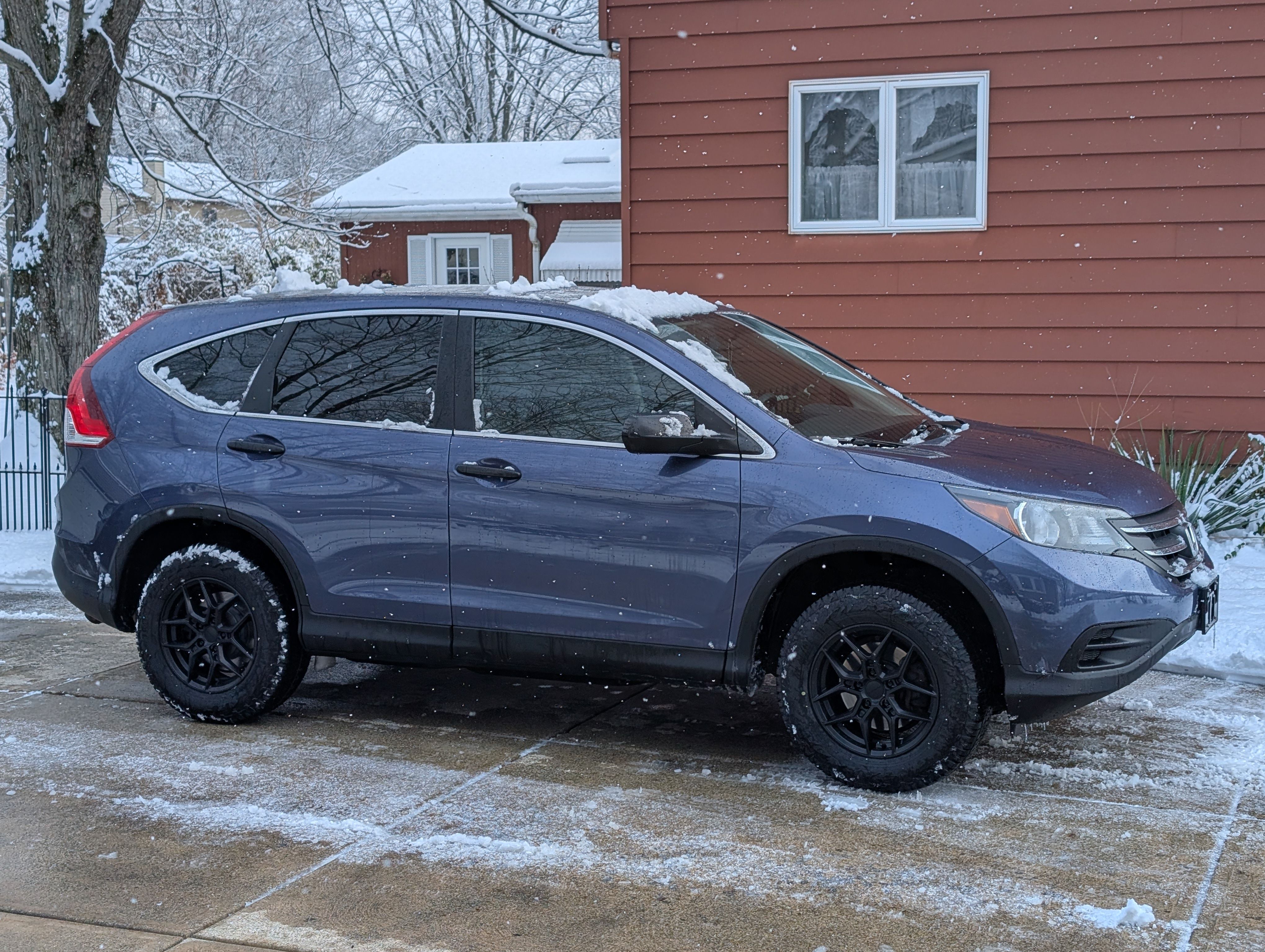 Used 2014 Honda CR-V LX image 3