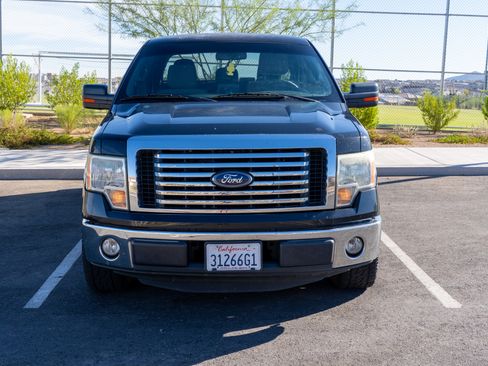 Used 2012 Ford F150 XLT w/ XLT Chrome Pkg image 2