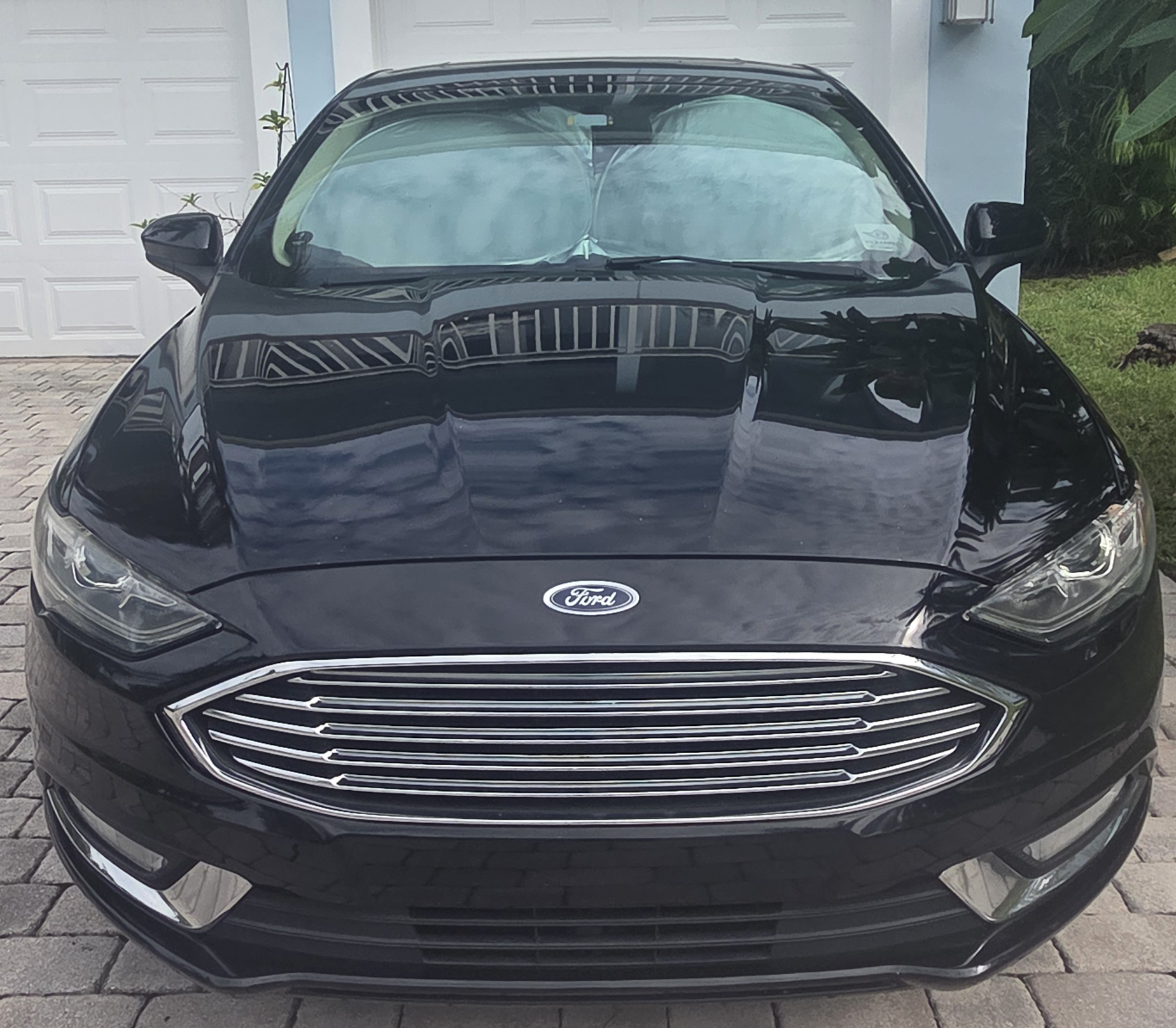 Used 2018 Ford Fusion SE w/ Equipment Group 601A FWD image 10