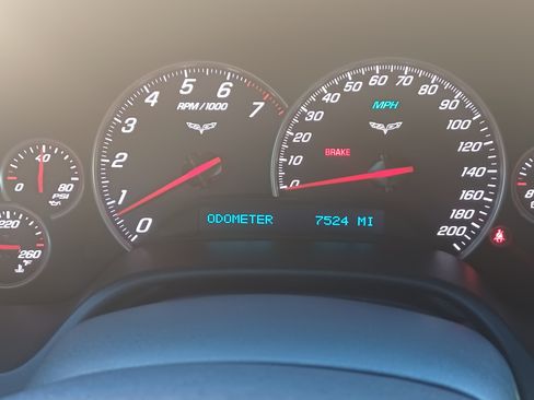 Used 2006 Chevrolet Corvette Coupe w/ Preferred Equipment Group image 13