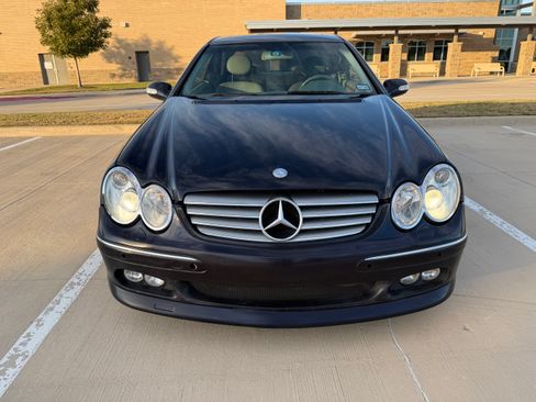Used 2003 Mercedes-Benz CLK 320 Coupe image 10