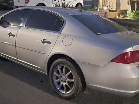 Used 2007 Buick Lucerne CXL image 2