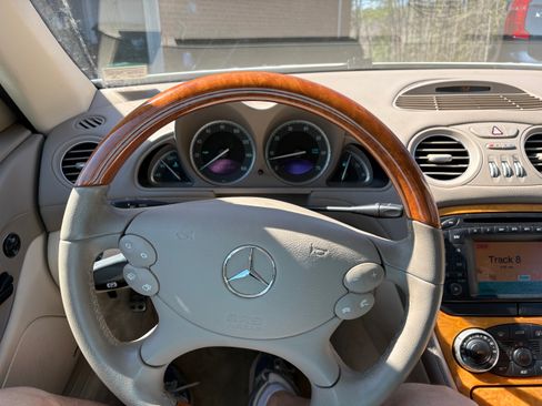 Used 2004 Mercedes-Benz SL 500 SL 500 Roadster 2D image 19