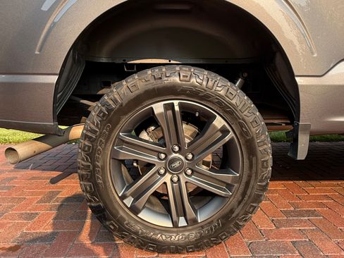 Used 2022 Ford F150 XL w/ STX Appearance Package AWD/4WD image 11