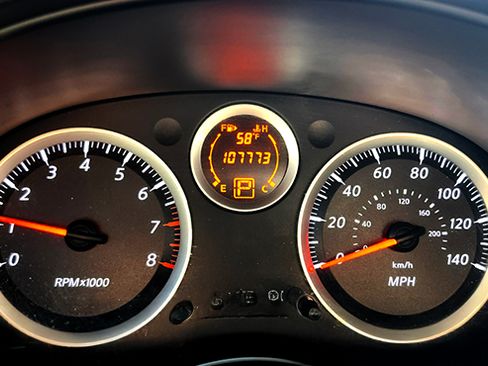 Used 2012 Nissan Sentra 2.0 S w/ Convenience Pkg image 2