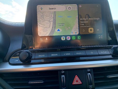 Used 2024 Kia Forte LXS image 21