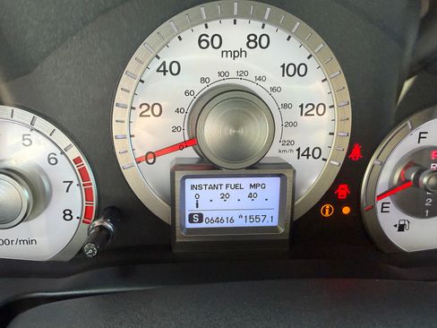 Used 2011 Honda Pilot Touring image 18