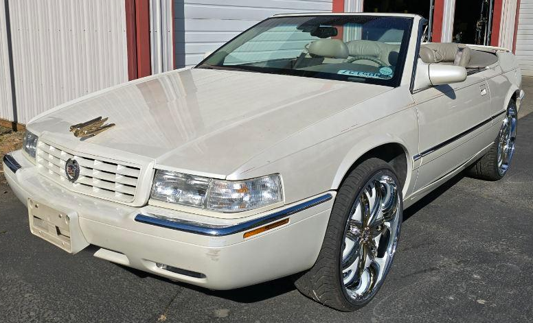 Used 1999 Cadillac Eldorado Touring FWD image 5