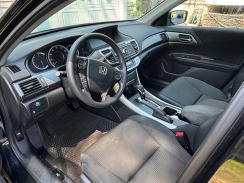 Used 2015 Honda Accord LX image 4