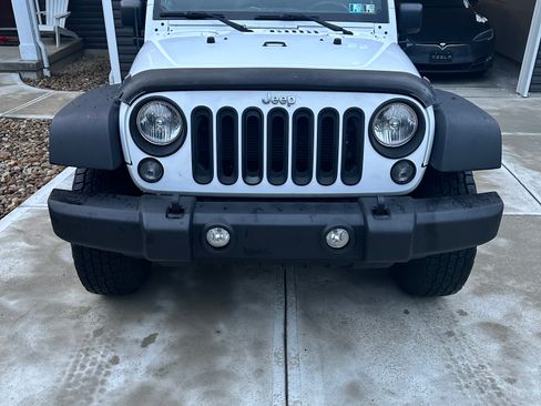 Used 2014 Jeep Wrangler Unlimited Sport w/ Quick Order Package 24S image 10