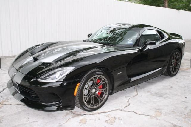 Used 2013 SRT Viper GTS w/ GTS Laguna Interior Pkg RWD image 14