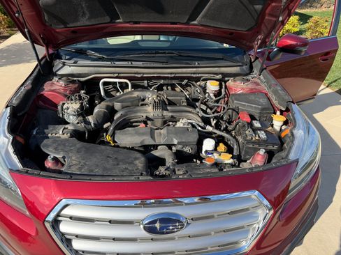 Used 2017 Subaru Outback 2.5i Limited image 22