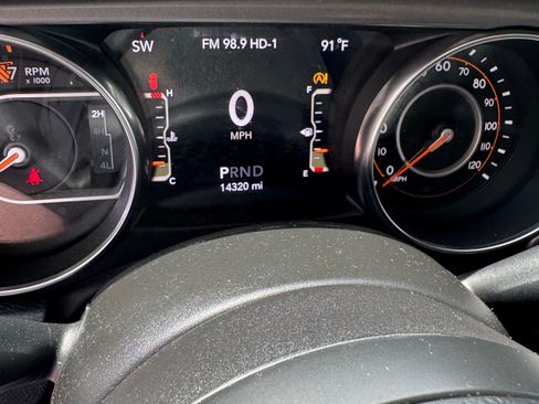 Used 2022 Jeep Wrangler Unlimited Sport AWD/4WD image 5