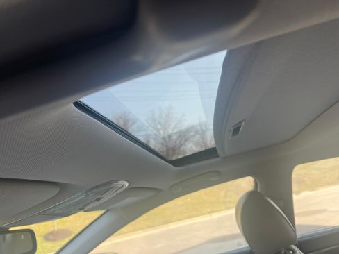 Used 2018 Hyundai Sonata Limited w/ Limited Ultimate Package 03 image 14