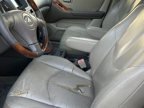 Used 2001 Lexus RX 300 300 Sport Utility 4D image 4