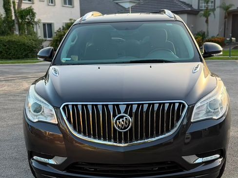 Used 2014 Buick Enclave Convenience FWD image 4