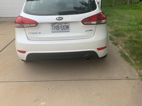 Used 2016 Kia Forte EX FWD image 2