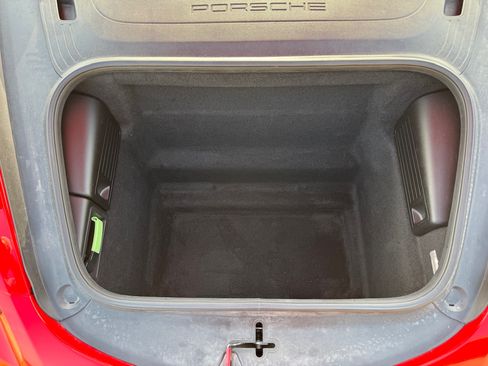 Used 2018 Porsche 718 Boxster GTS image 10