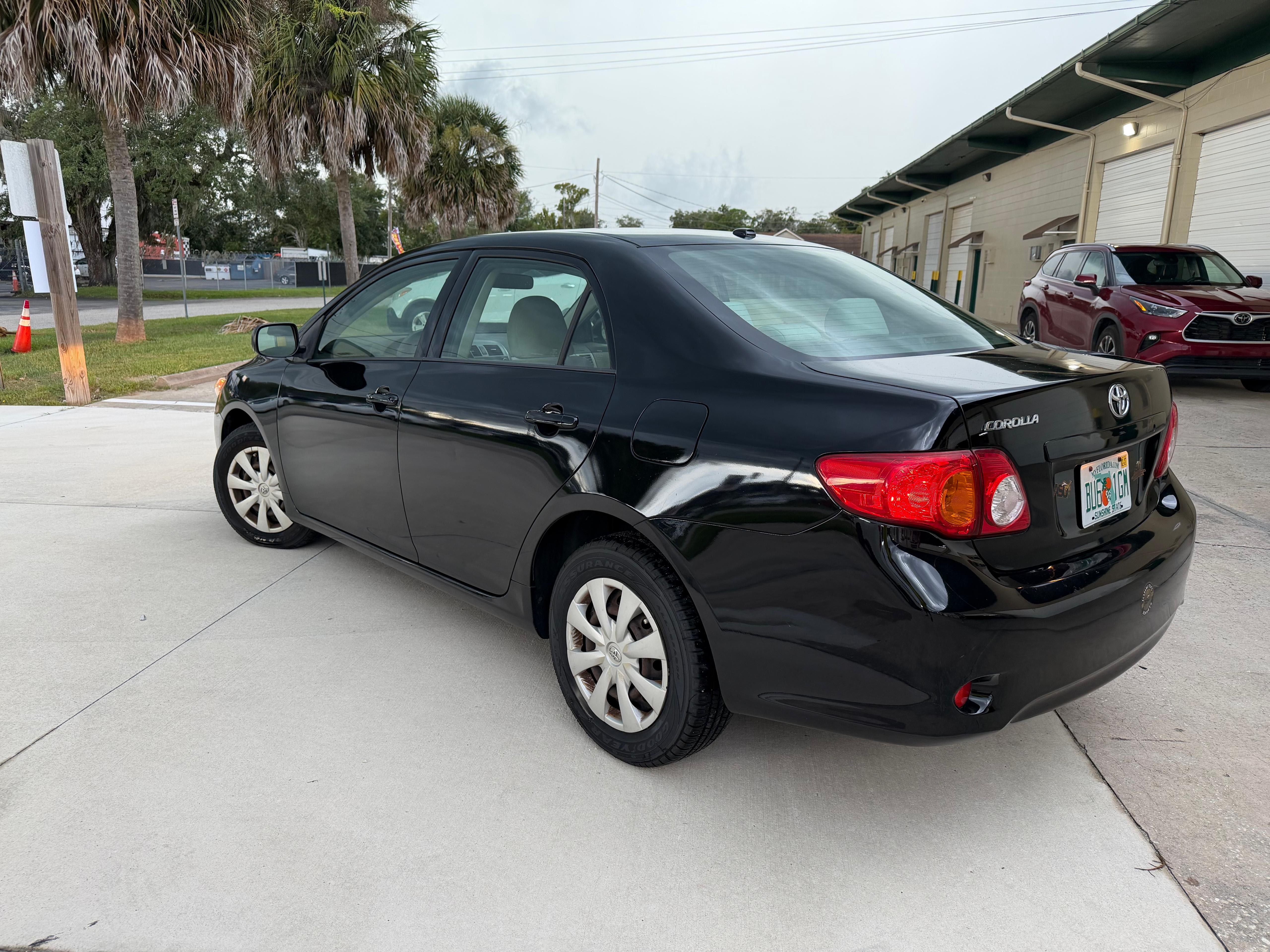 Used 2010 Toyota Corolla FWD image 13