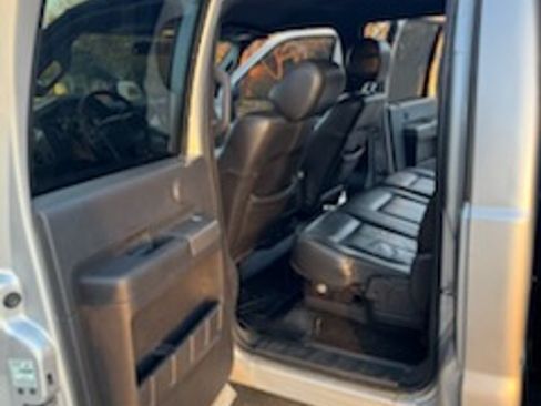 Used 2012 Ford F350 Lariat w/ Lariat Interior Pkg image 6