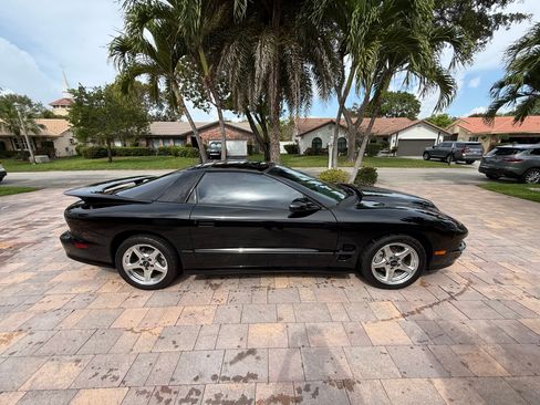 Used 2000 Pontiac Firebird Formula image 6
