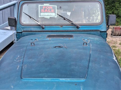 Used 1995 Jeep Wrangler Rio Grande AWD/4WD image 2