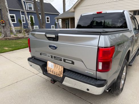 Used 2020 Ford F150 XLT w/ Equipment Group 302A Luxury AWD/4WD image 4