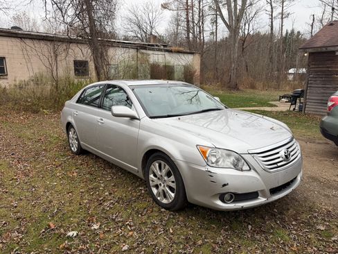 Used 2008 Toyota Avalon Touring image 2