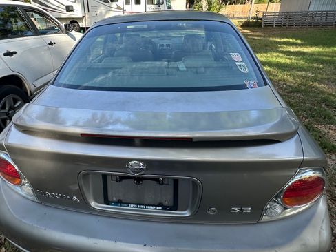 Used 2003 Nissan Maxima SE w/ (TEP) Titanium Edition Pkg image 12