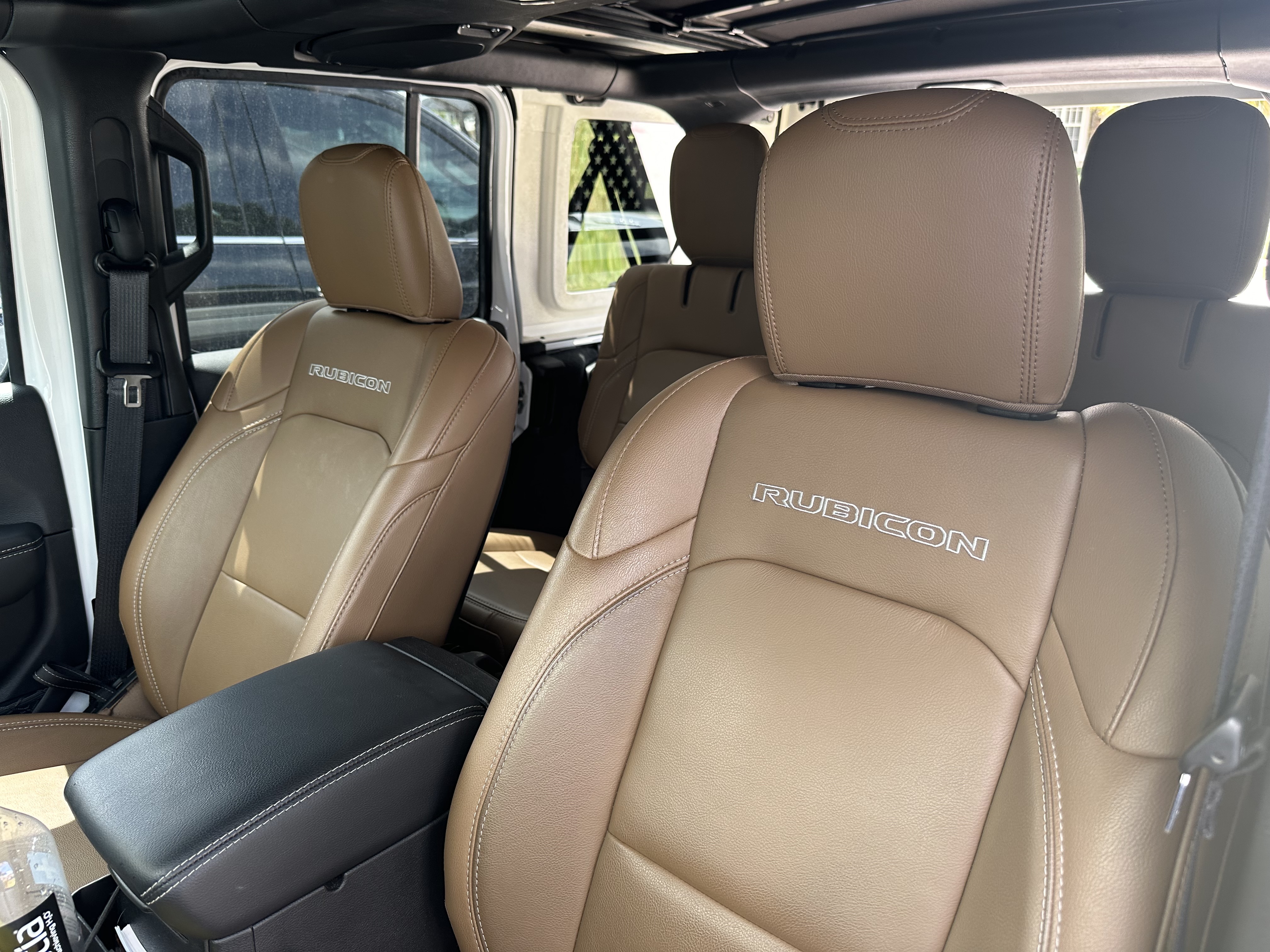 Used 2022 Jeep Wrangler Unlimited Rubicon 4xe w/ Safety Group AWD/4WD image 9
