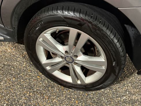 Used 2012 Mercedes-Benz ML 350 4MATIC image 2