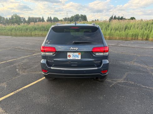 Used 2019 Jeep Grand Cherokee Limited w/ Luxury Group II AWD/4WD image 5