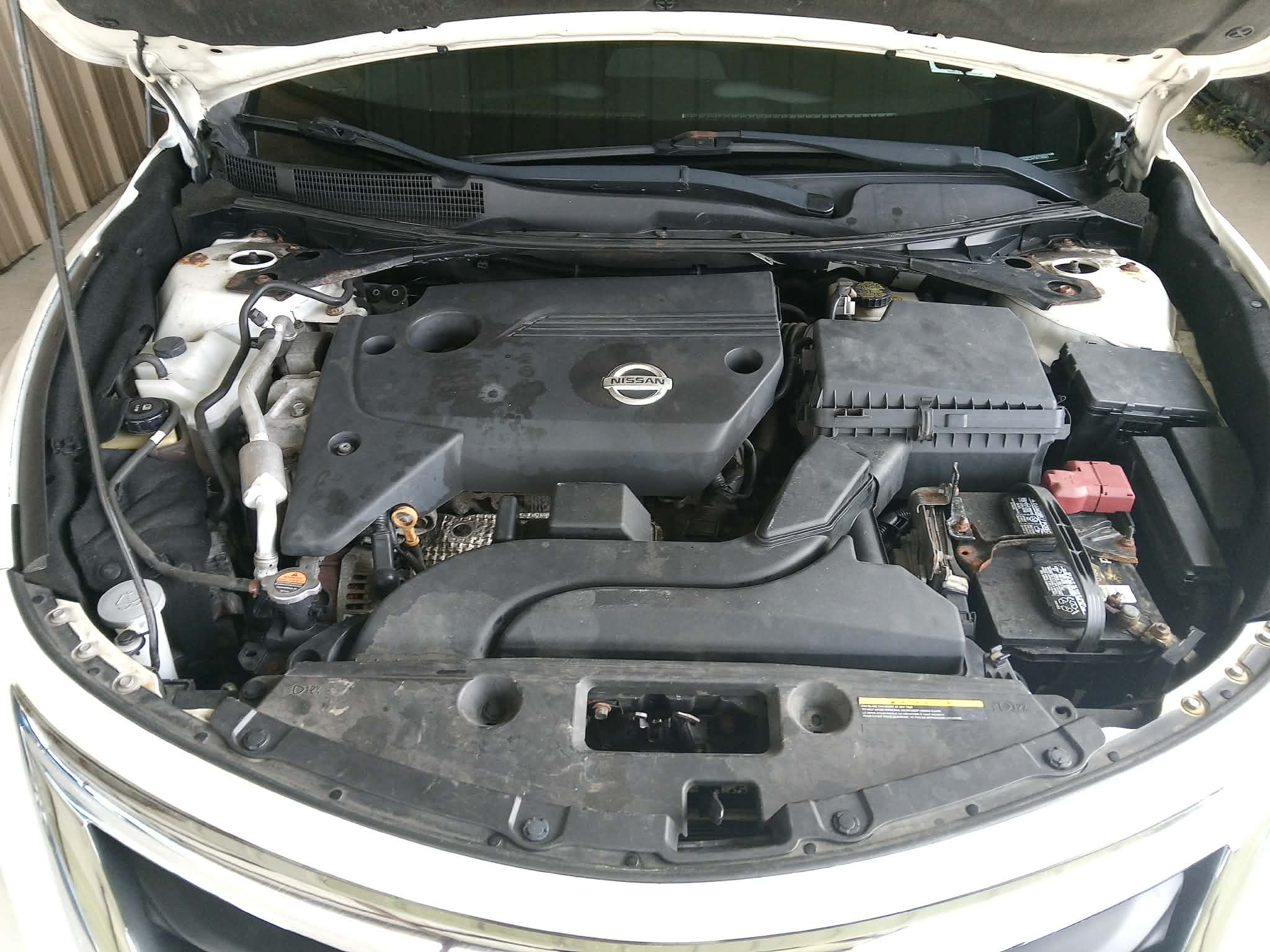 Used 2014 Nissan Altima 2.5 SV FWD image 2