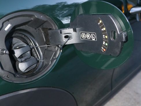 Used 2023 MINI Cooper SE FWD image 18