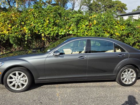 Used 2007 Mercedes-Benz S 550 4MATIC image 5