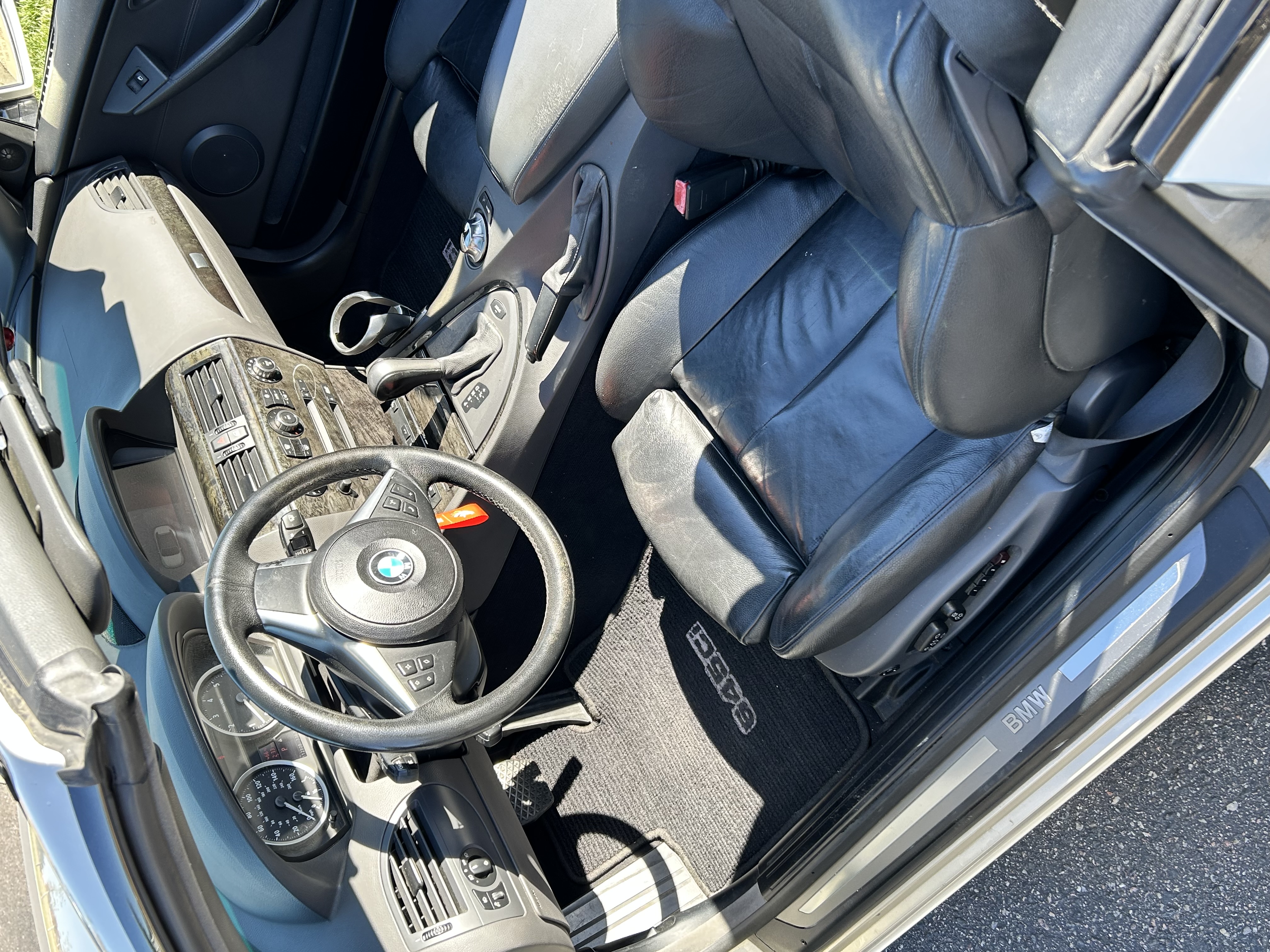 Used 2005 BMW 645Ci Convertible RWD image 11