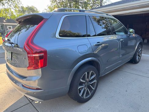 Used 2018 Volvo XC90 T6 Momentum w/ Momentum Plus Package image 5