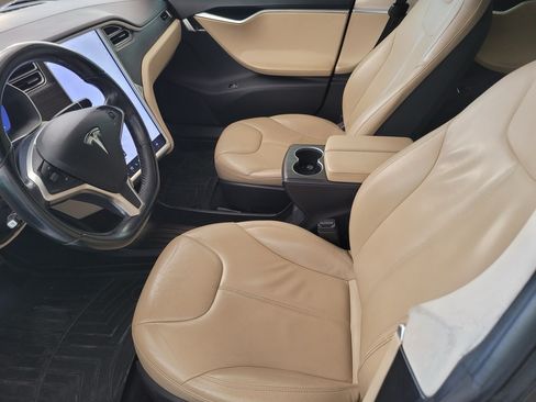 Used 2015 Tesla Model S 85D image 11