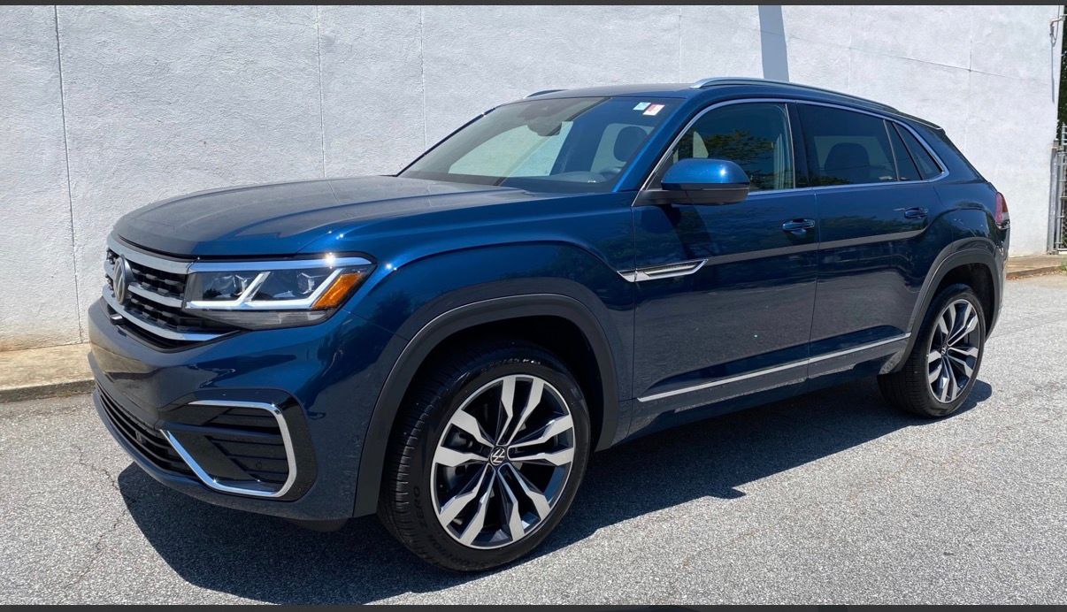 Used 2023 Volkswagen Atlas Cross Sport SE w/ Black Wheel Package AWD/4WD image 9