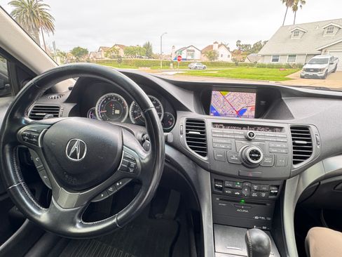 Used 2012 Acura TSX Sport Wagon image 16