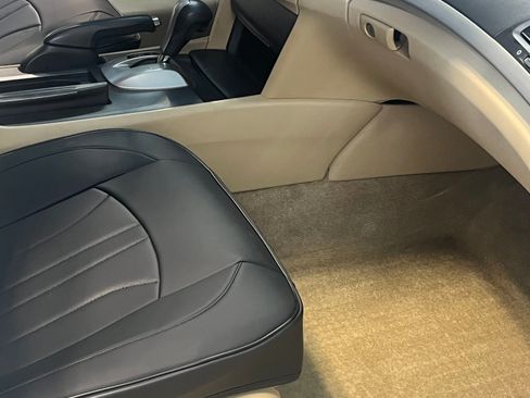 Used 2012 Honda Accord LX image 9