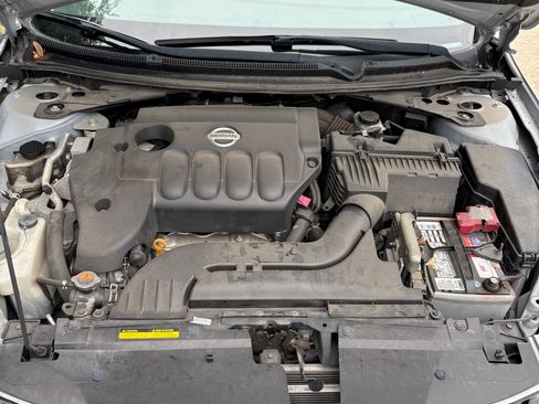 Used 2012 Nissan Altima 2.5 S FWD image 13
