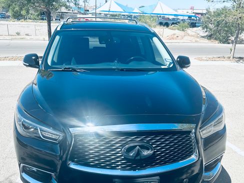 Used 2018 INFINITI QX60 FWD w/ Deluxe Technology Package image 8